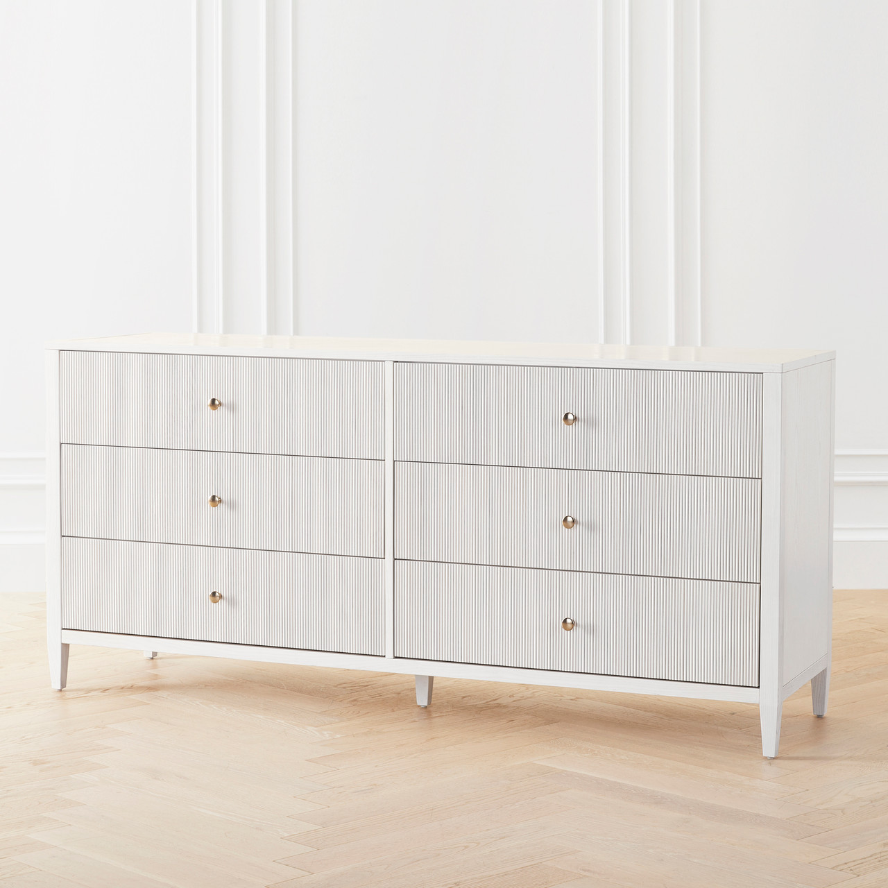 Viola Wide Dresser~011437229